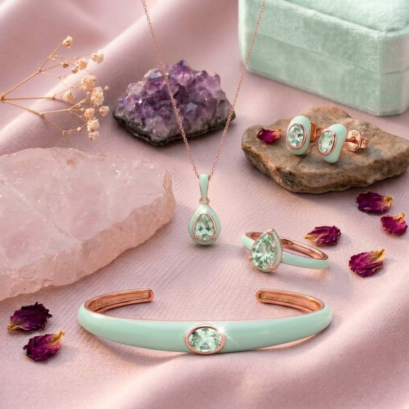 Azure Arc Pear-Cut Complete Jewelry Set ( Mint Green Edition)