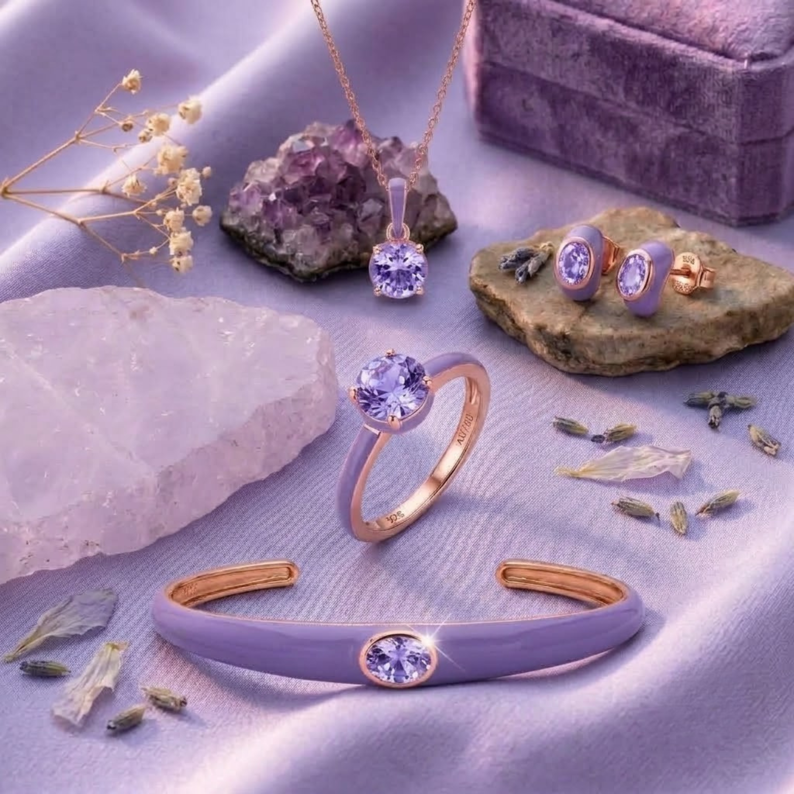 Azure Arc  Complete Round Jewelry Set ( Lavender Edition)
