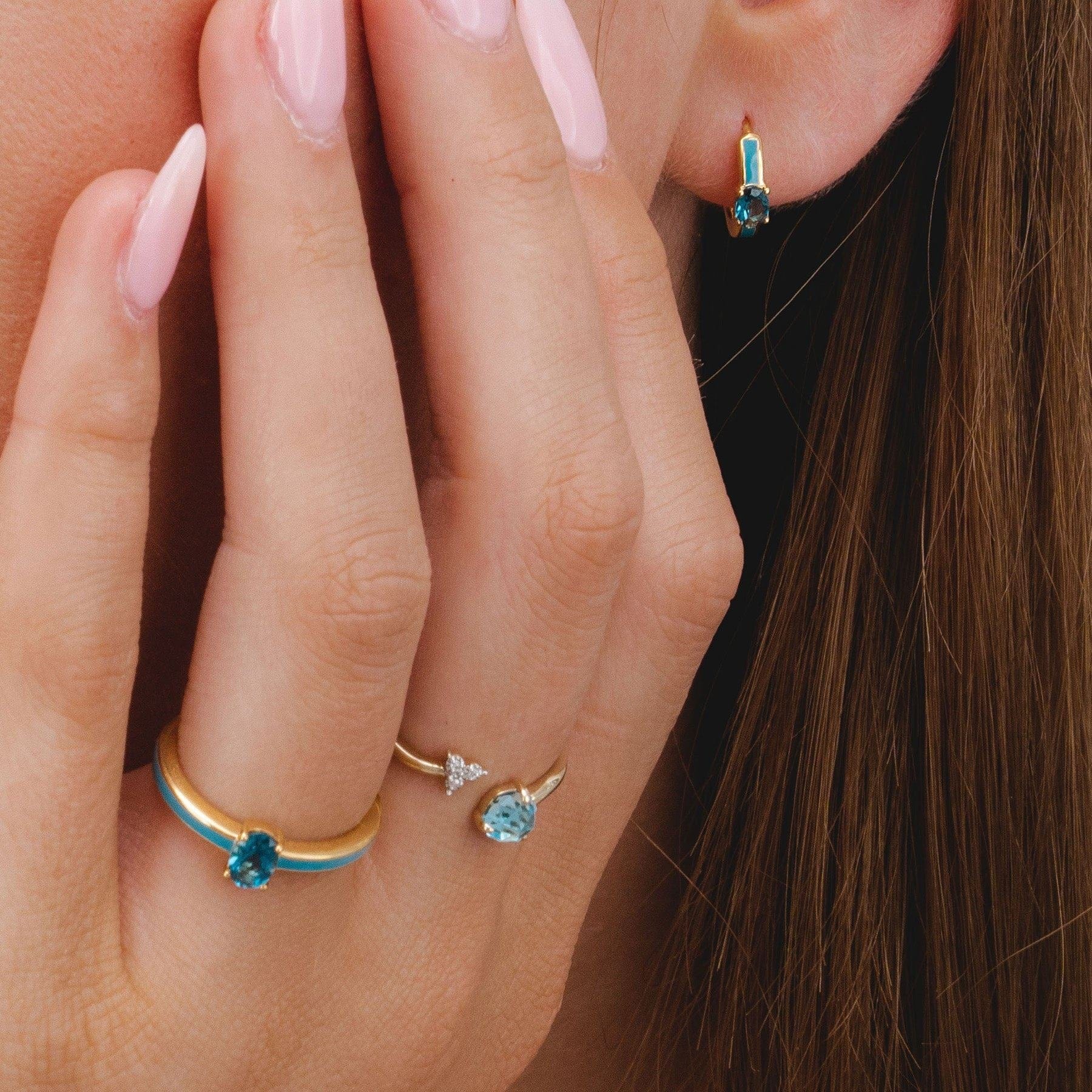 Chroma Aura Pear Ring (Mint Edition)