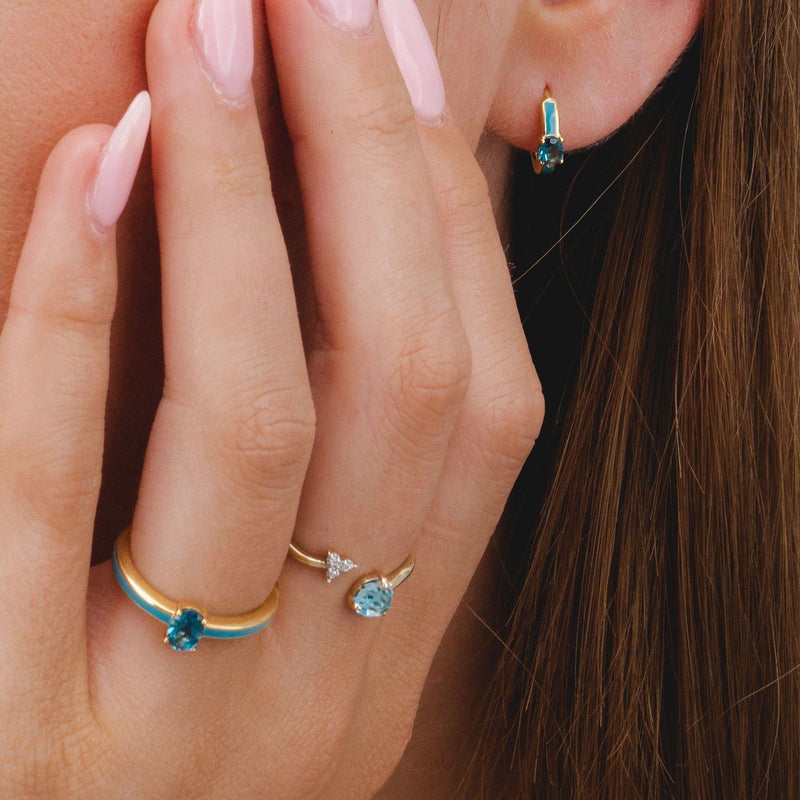 Lumina Emerald-Cut Enamel Ring ( Fuchsia Edition)
