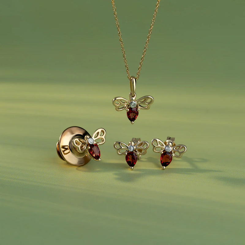 Lumina Butterfly Pendant (Amethyst Edition)
