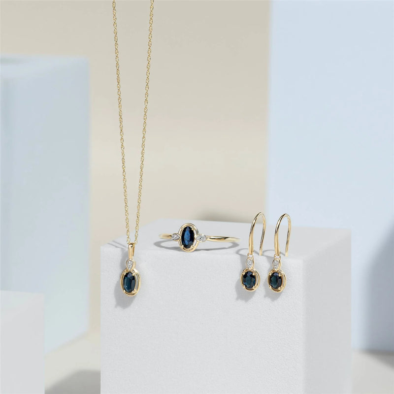 Lumina Emerald-Cut Earrings (Emerald Edition)