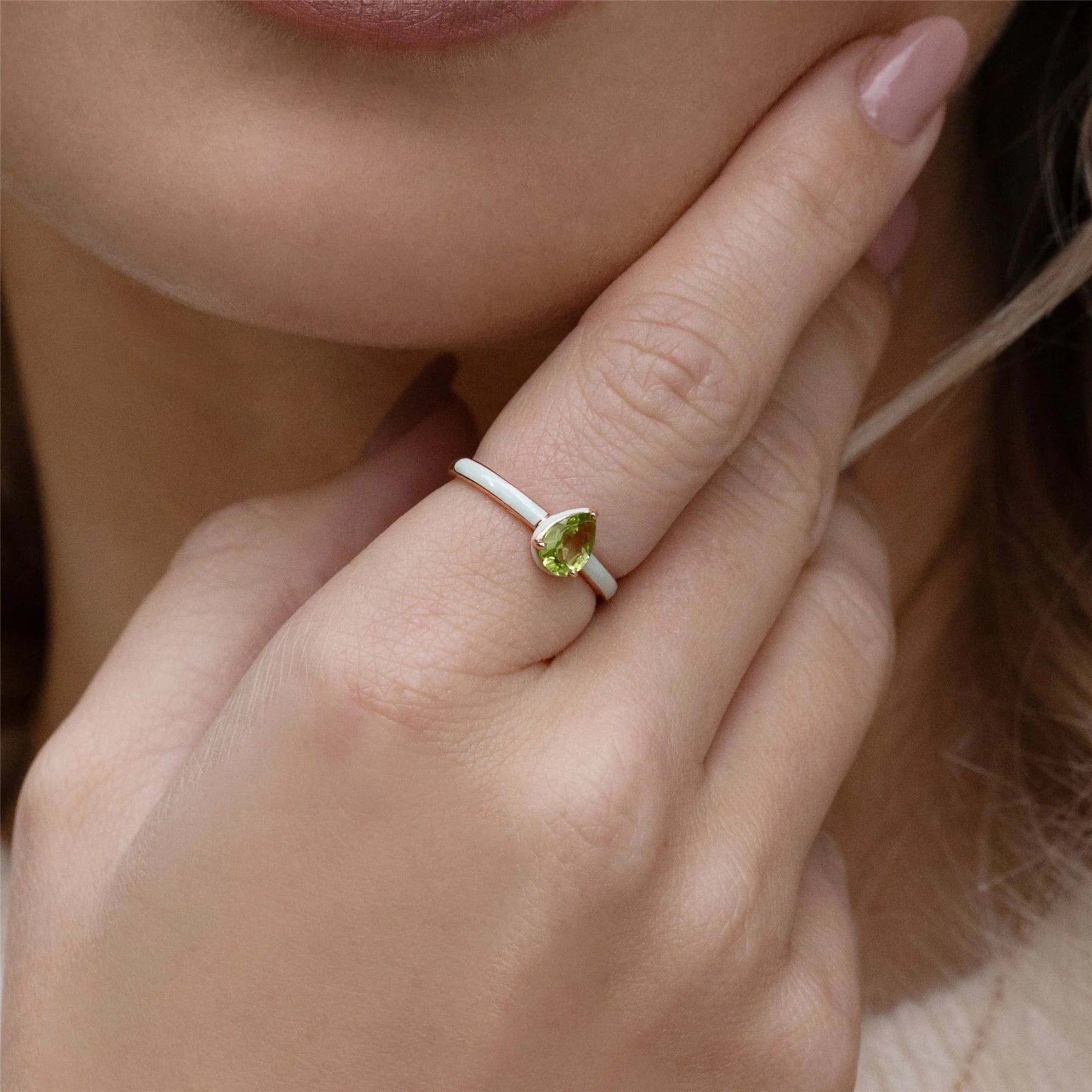 Chroma Aura Pear Ring (Mint Edition)
